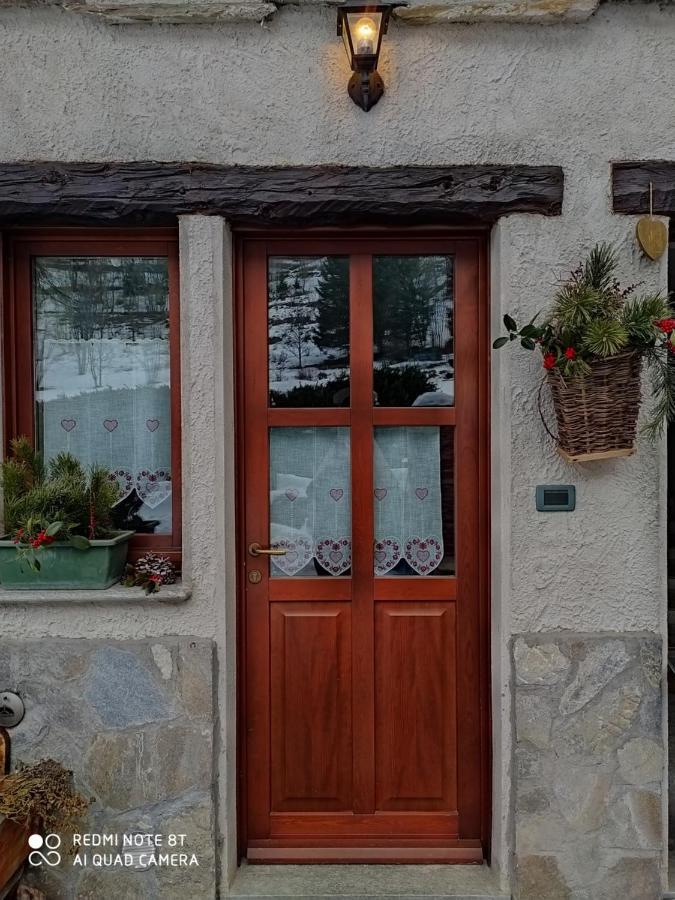 Apartamento La Sauza Usseaux Exterior foto