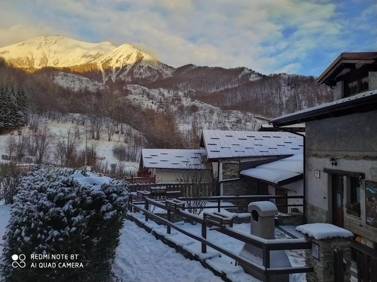 Apartamento La Sauza Usseaux Exterior foto